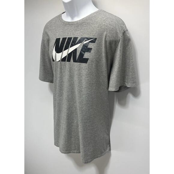 NIKE The Nike Tee Men's Short Sleeve Crew Neck Dri-Fit Tee XL Gray - Picture 3 of 7
